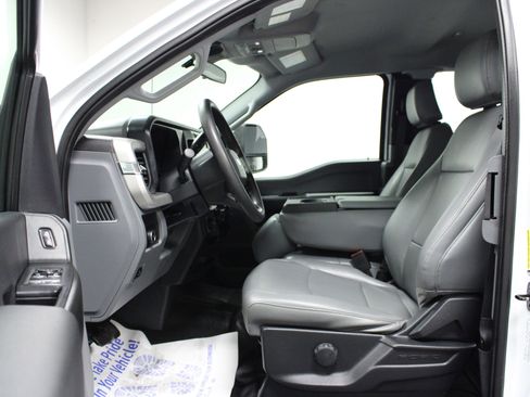 Used 2024 Ford F250 XL w/ XL Off-Road Package image 12