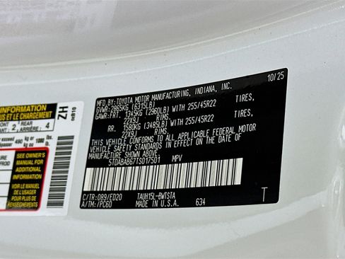 New 2026 Lexus TX 500h AWD image 36