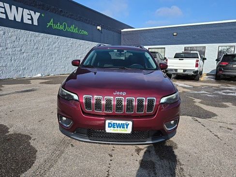 Used 2019 Jeep Cherokee Limited image 8