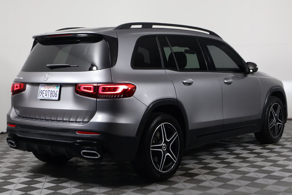 Certified 2023 Mercedes-Benz GLB 250 image 4
