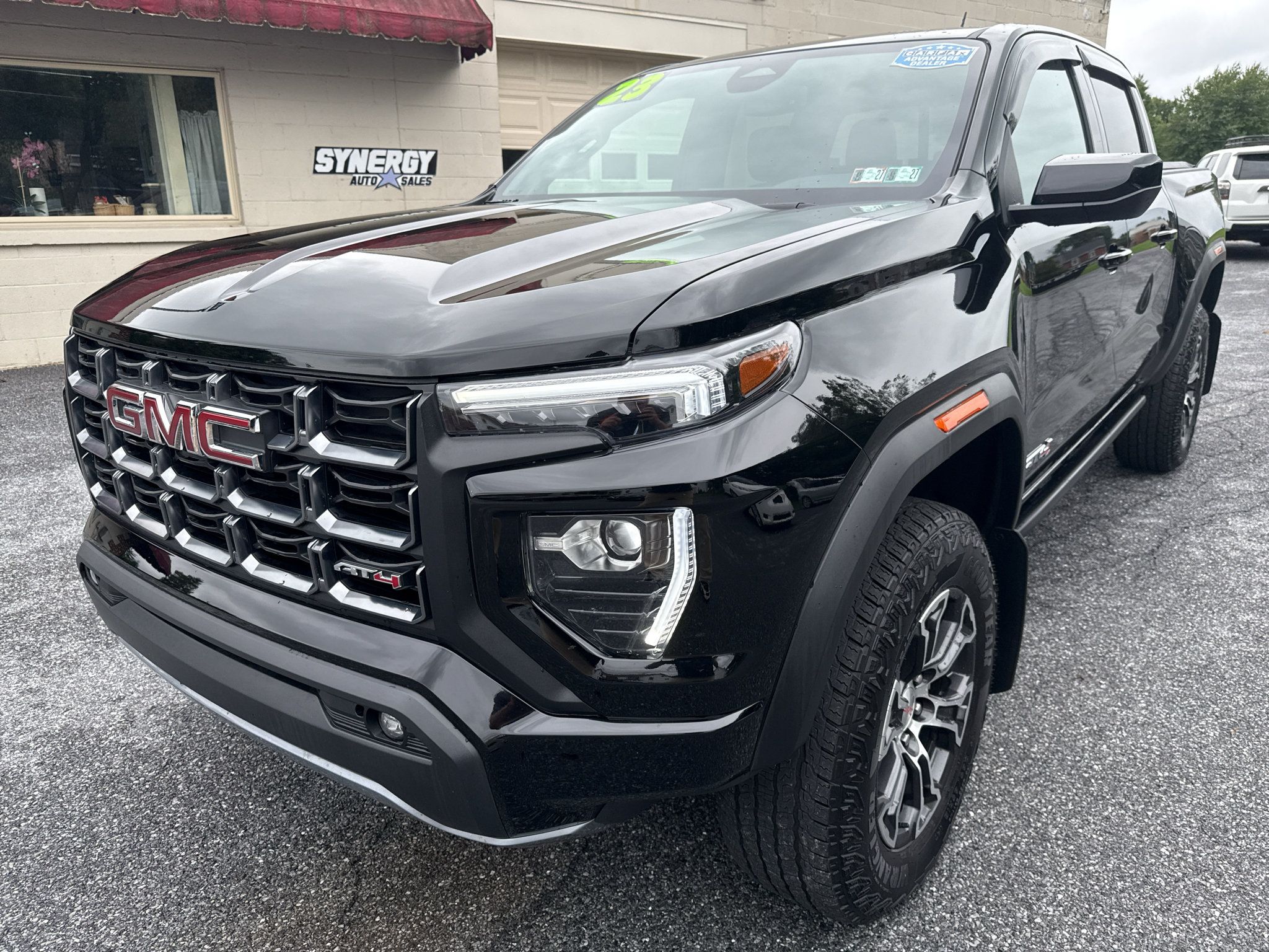 Used 2023 GMC Canyon AT4 w/ Canyon Safety Plus Package AWD/4WD image 1