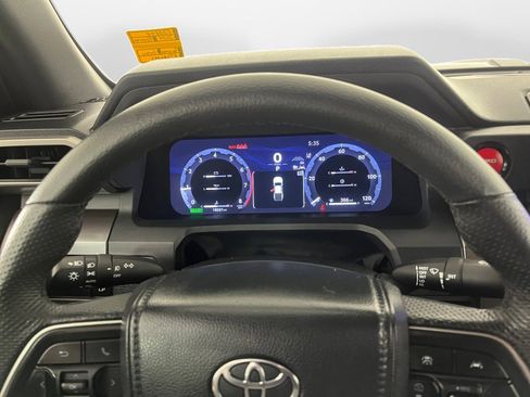 Used 2024 Toyota Tacoma TRD Sport image 13