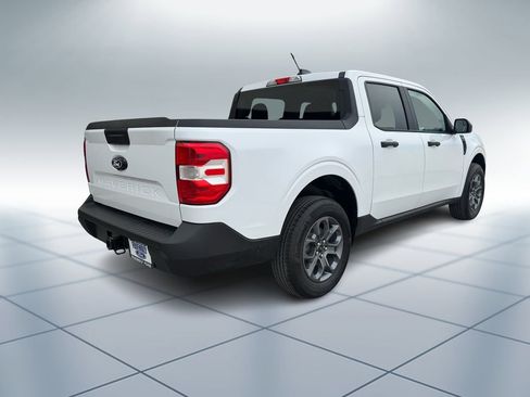 New 2025 Ford Maverick XLT w/ XLT Luxury Package image 4