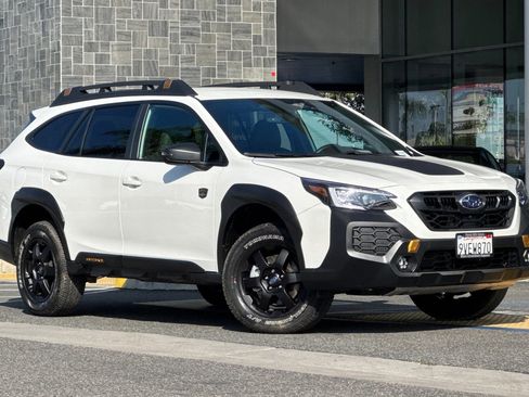 Used 2025 Subaru Outback Wilderness image 2
