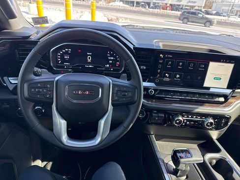 Used 2023 GMC Sierra 1500 Elevation image 28