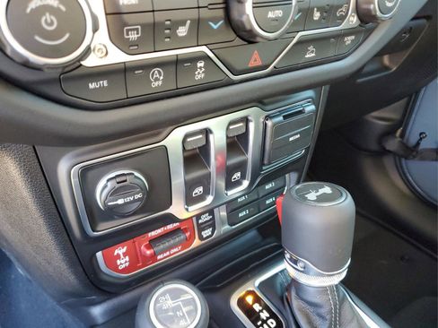 New 2026 Jeep Wrangler Rubicon w/ Technology Group image 14