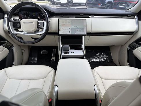 Used 2024 Land Rover Range Rover SE AWD/4WD image 14