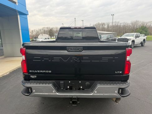 Used 2020 Chevrolet Silverado 3500 LTZ w/ LTZ Plus Package image 9