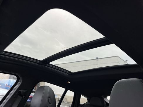 Used 2023 BMW X4 xDrive30i w/ Premium Package image 20