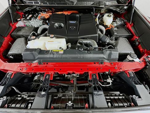 Used 2023 Toyota Sequoia Platinum image 34