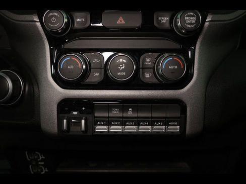 Used 2022 RAM 2500 Tradesman image 26