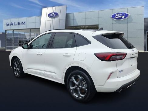 Certified 2023 Ford Escape ST-Line w/ Tech Pack #1 AWD/4WD image 5