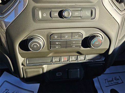 Used 2020 Chevrolet Silverado 1500 Custom w/ Custom Value Package image 19