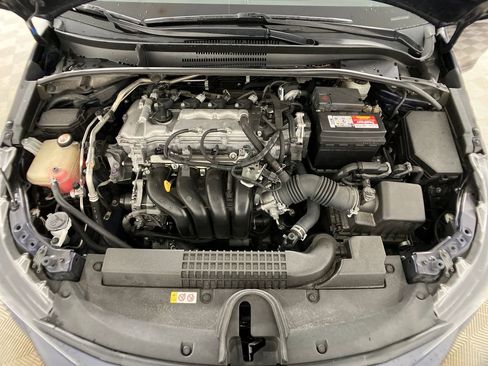 Used 2020 Toyota Corolla LE image 29