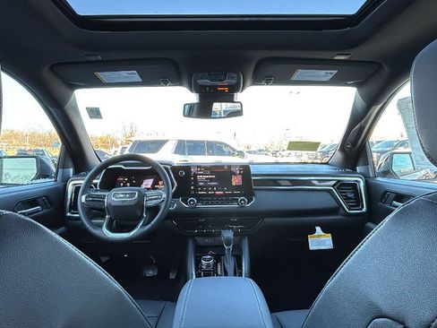 New 2026 GMC Canyon Elevation w/ Convenience Package image 25