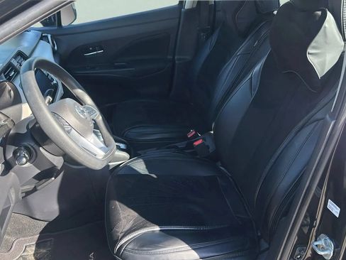 Used 2021 Nissan Versa SV FWD image 25
