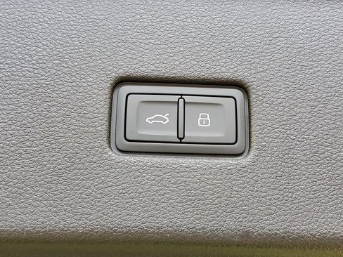 New 2026 Audi RS Q8 performance image 17