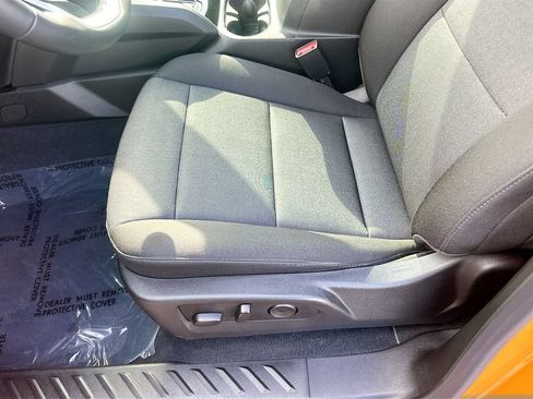 Used 2026 Chevrolet Colorado W/T w/ WT Custom Package RWD image 19