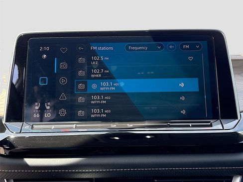 Used 2025 Volkswagen Atlas SE image 14