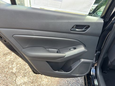 New 2025 Nissan Altima 2.5 SV image 17