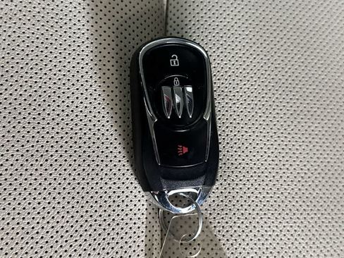 Used 2024 Buick Encore GX Sport Touring FWD image 27
