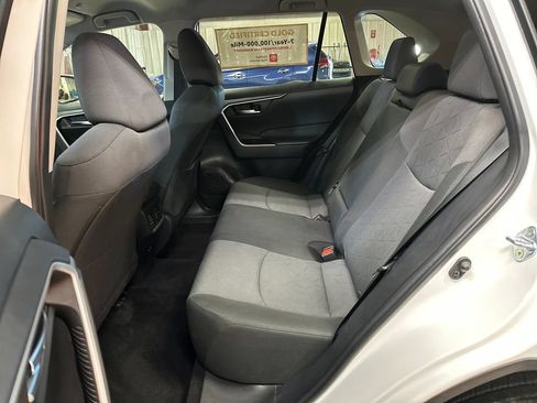 Certified 2025 Toyota RAV4 XLE AWD/4WD image 20