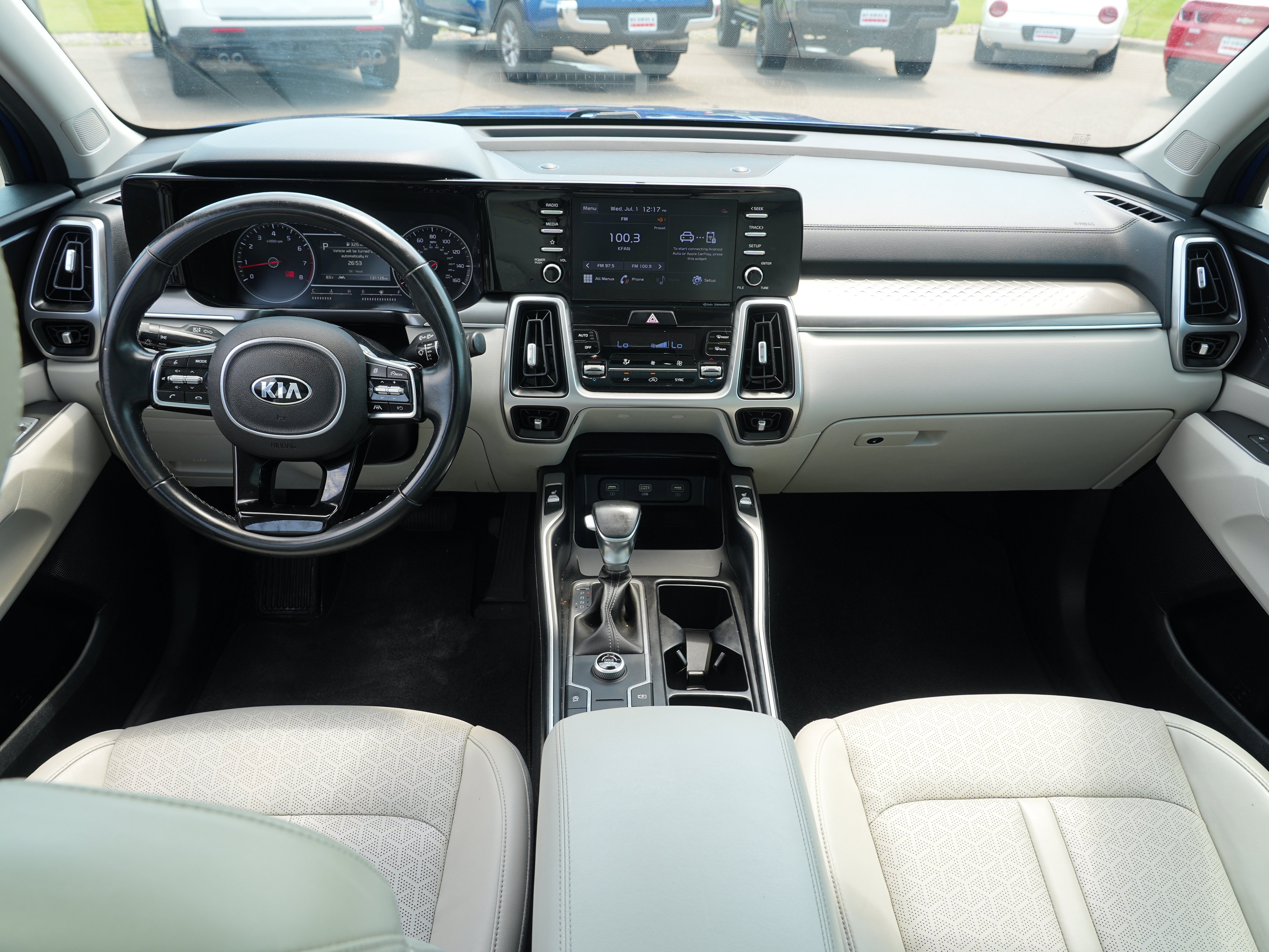 Used 2021 Kia Sorento S w/ Panoramic Sunroof Package FWD image 28