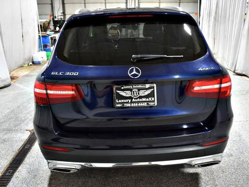 Used 2019 Mercedes-Benz GLC 300 4MATIC image 31