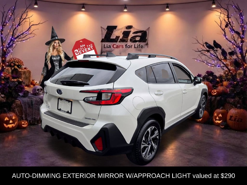 Used 2024 Subaru Crosstrek 2.0i Premium AWD/4WD image 3