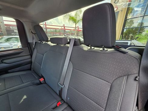 Used 2024 Chevrolet Silverado 3500 LT image 25