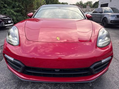 Used 2019 Porsche Panamera GTS AWD/4WD image 8