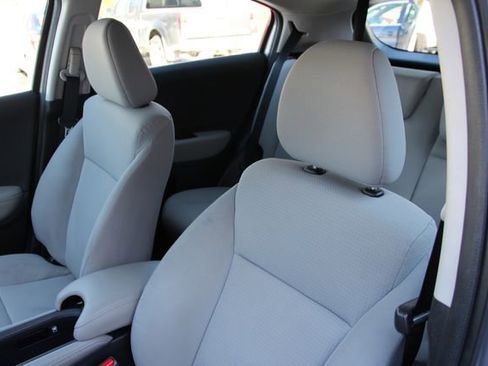 Used 2021 Honda HR-V LX image 18