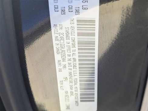 Used 2018 Chrysler Pacifica Limited w/ Advanced Safetytec Group image 33