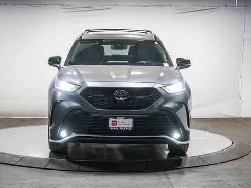 Certified 2022 Toyota Highlander XSE image 7