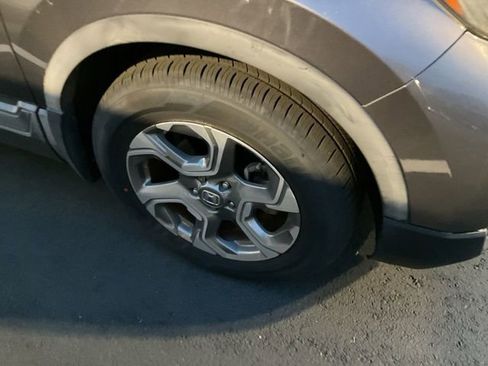 Used 2017 Honda CR-V EX-L image 2