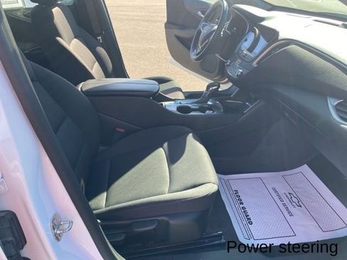 Used 2023 Chevrolet Malibu LT image 27