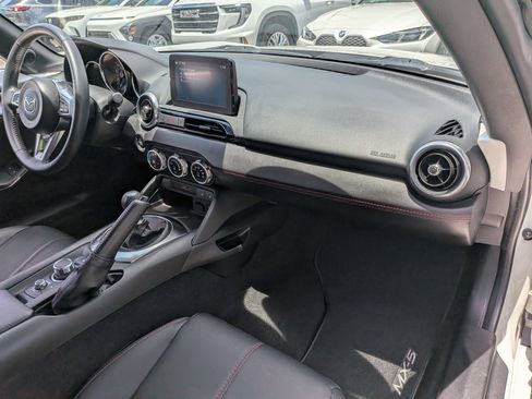 Used 2018 MAZDA MX-5 Miata Grand Touring RWD image 14
