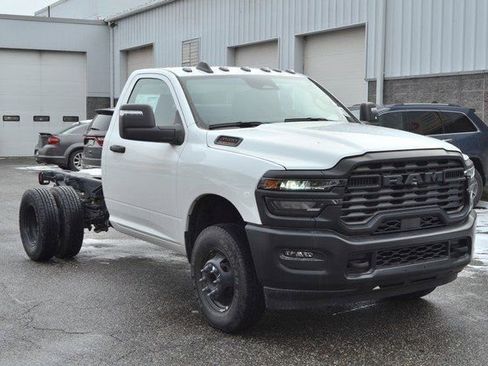 New 2026 RAM 3500 Tradesman image 2