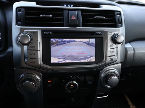 Used 2018 Toyota 4Runner SR5 Premium AWD/4WD image 21
