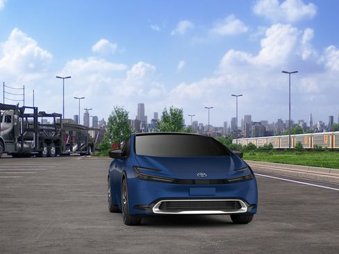 New 2026 Toyota Prius XLE FWD image 18