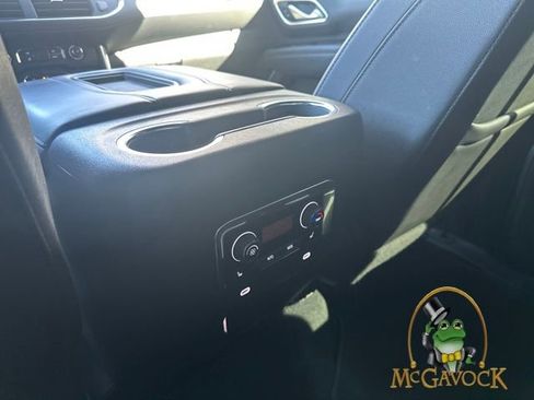 Used 2022 Chevrolet Tahoe Z71 w/ Z71 Off-Road Package image 21