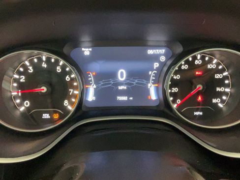 Used 2020 Jeep Compass Limited AWD/4WD image 10