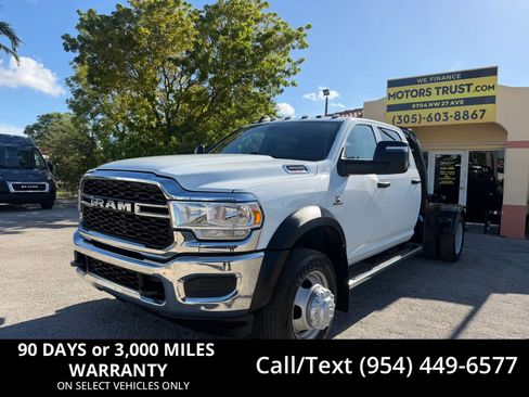Used 2024 RAM 4500 4x4 Crew Cab Tradesman w/ Chrome Appearance Group image 1