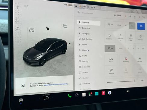 Used 2024 Tesla Model 3 Long Range AWD/4WD image 27