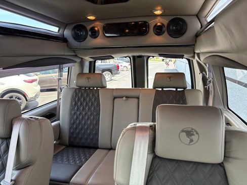 Used 2022 GMC Savana 2500 w/ Enhanced Convenience Package RWD image 43