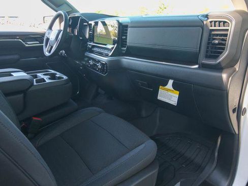 New 2026 GMC Sierra 1500 SLE AWD/4WD image 23
