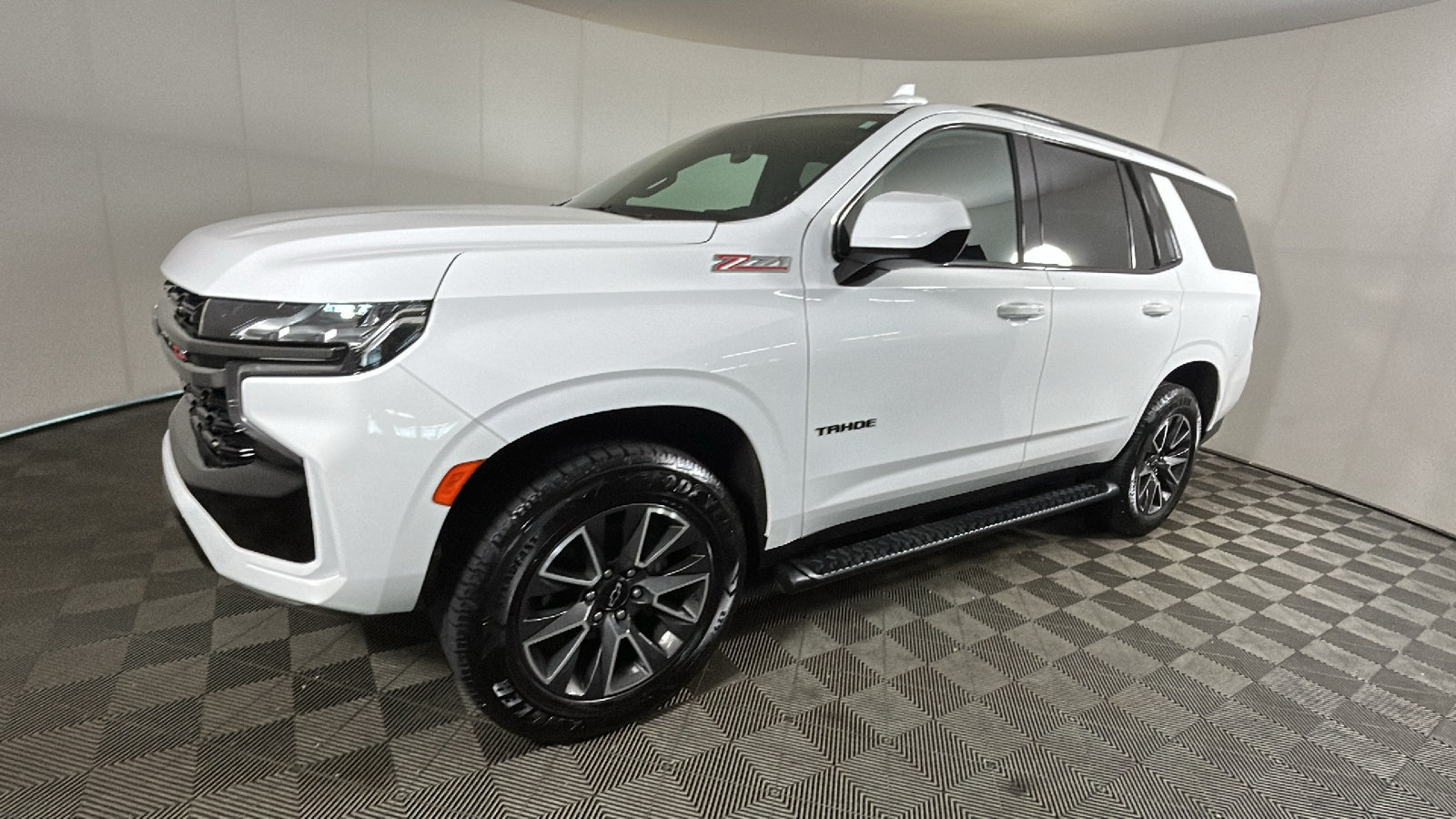 Used 2022 Chevrolet Tahoe Z71 AWD/4WD image 8