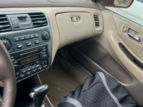 Used 2001 Honda Accord EX image 10