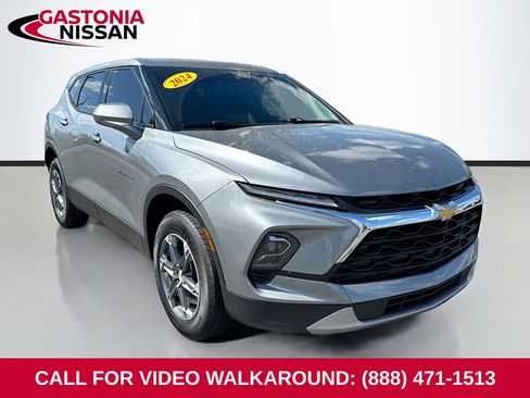 Used 2024 Chevrolet Blazer LT AWD/4WD image 1
