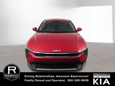 Certified 2025 Kia K4 EX image 3